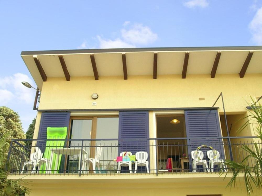 Apartments In Peschiera Del Garda 22099 Exterior photo